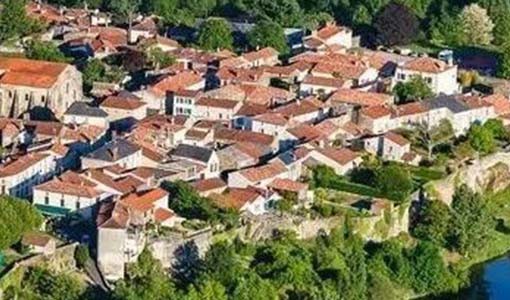 韶关回乡建别墅为什么一定要选专业乡墅公司